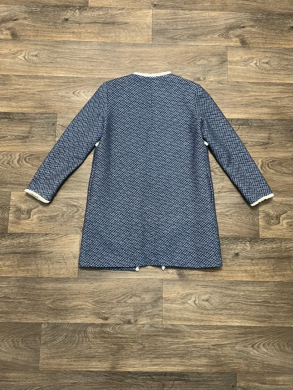 J. McLaughlin Tweed Fringe Trim Jacket Size XS Blue White Mid Length